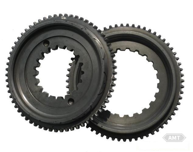 8-43 shows the differential case gear.png